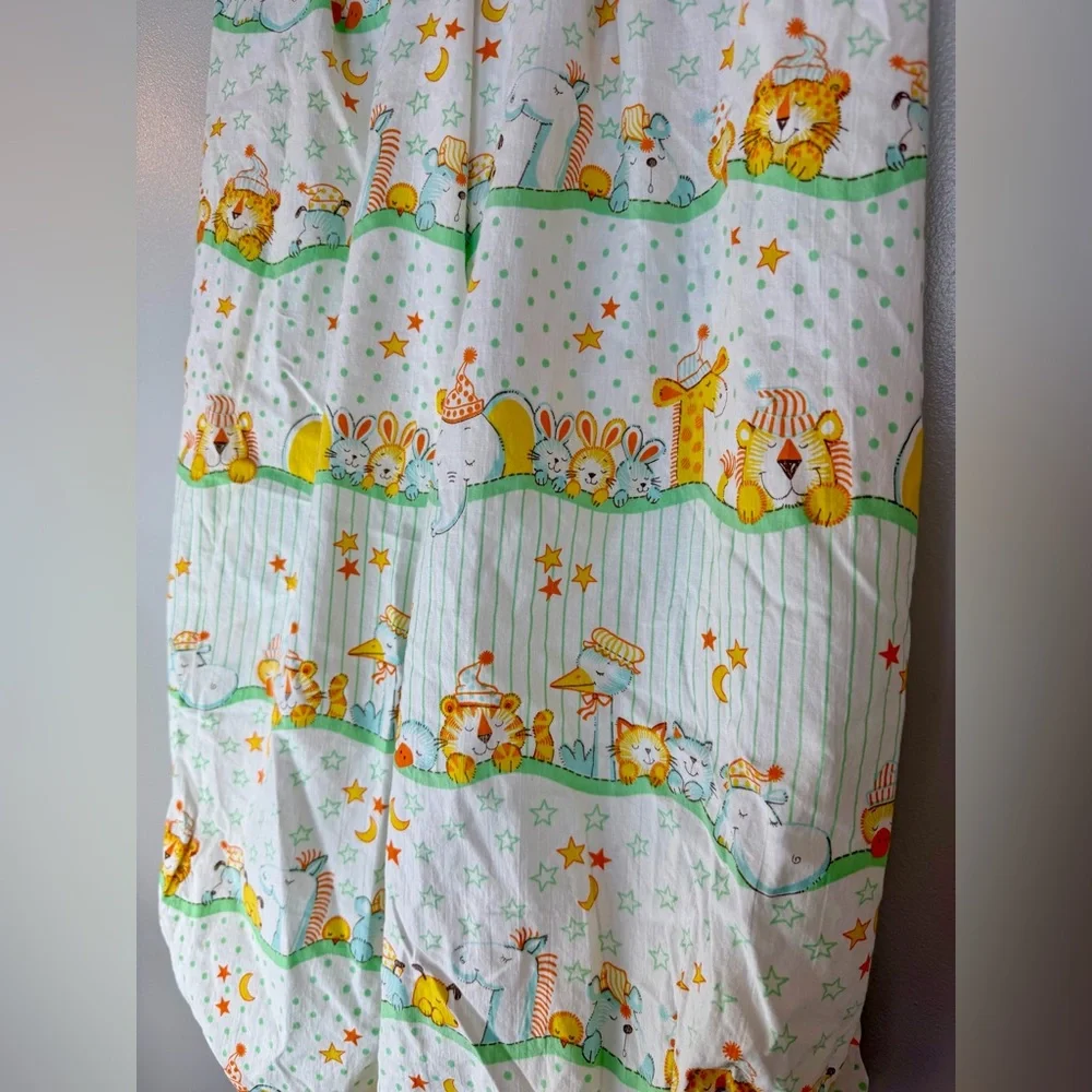 Vintage Fitted Crib Sheet White Yellow Animal Cotton Baby Bedding Cottagecore OS